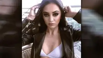 Dokumentasi Jennifer Cantik Live Bersantai Kasur