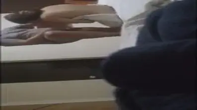 Gadis Silvia Cantik Pasrah Goyang Kasur