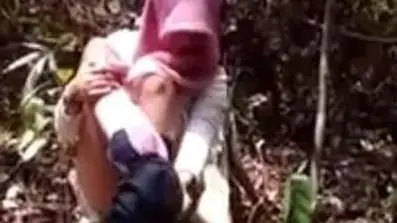 Ukhti Hijab Pink Cantik Pasrah Goyang Kasur Outdoor